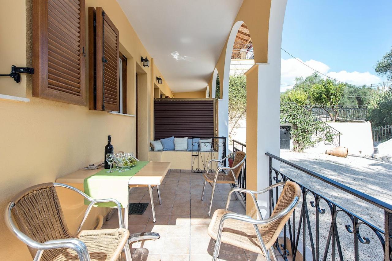 Kokoros Apartments Káto Korakiána Kültér fotó